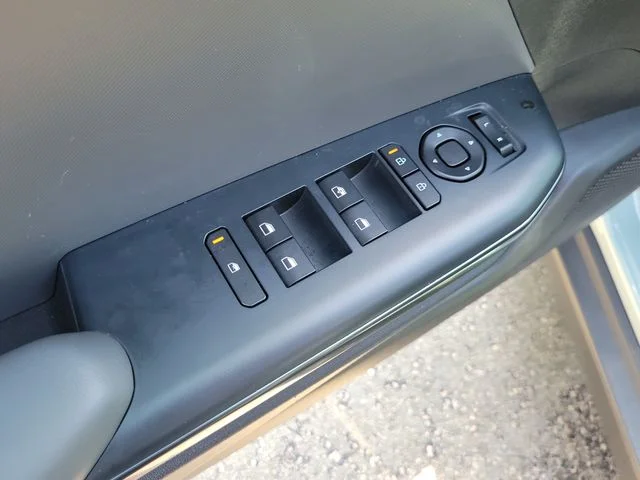 Used 2025 Gray Kia LXS image 16
