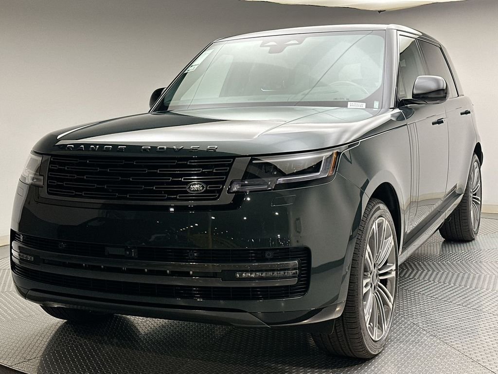 New 2026 Belgravia Green Land Rover SE image 1