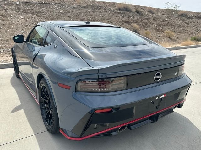 2025 Nissan Z NISMO - Photo 8