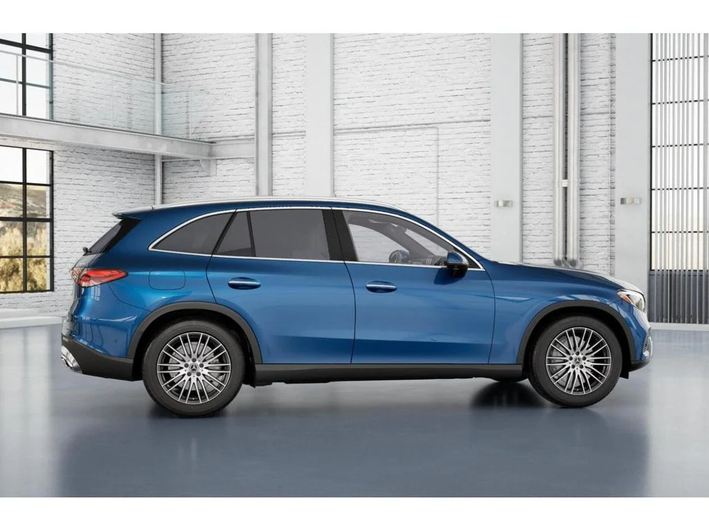 New 2026 Blue Mercedes-Benz GLC 300 image 17