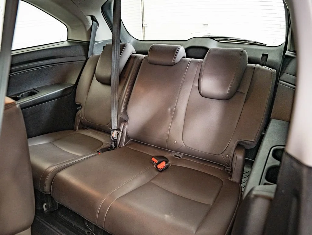 Used 2019 White Honda EX-L image 47