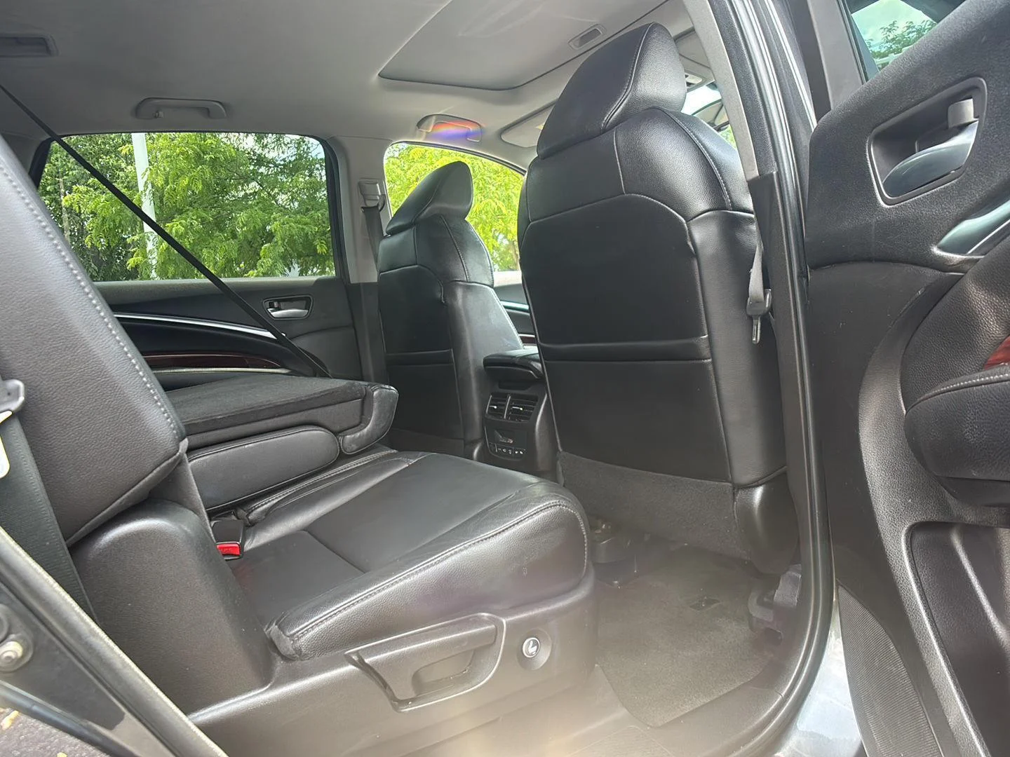 Used 2014 Graphite Luster Metallic Acura BASE image 21