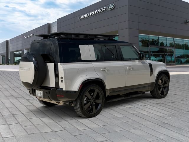 Certified Used 2026 Gray Land Rover X-Dynamic SE image 5