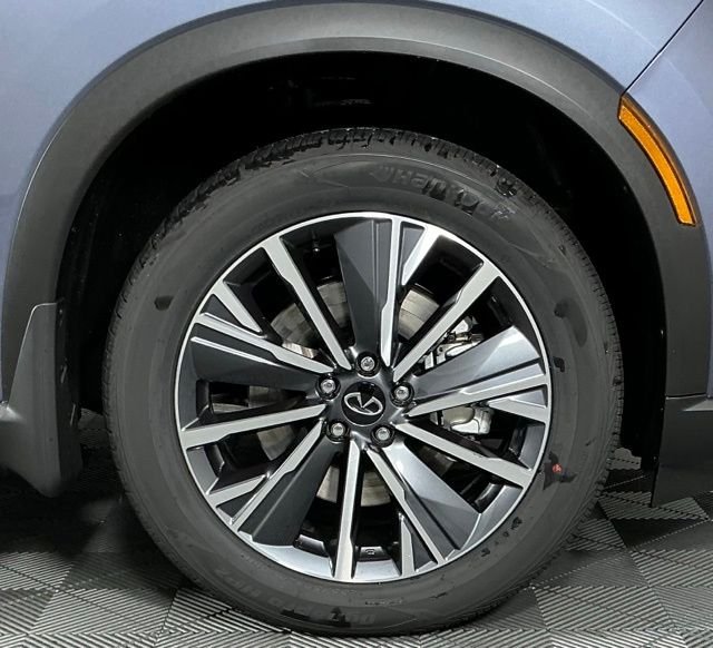 New 2027 Blue INFINITI LUXE image 7