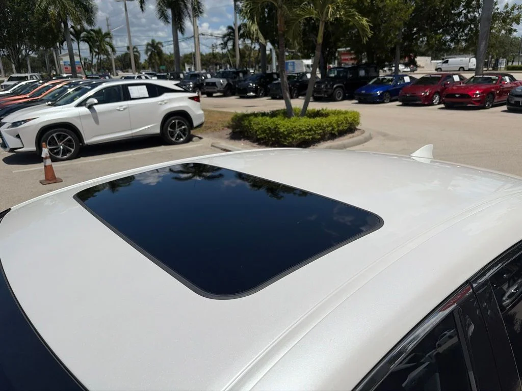 Certified Used 2020 White Lexus 350 image 14