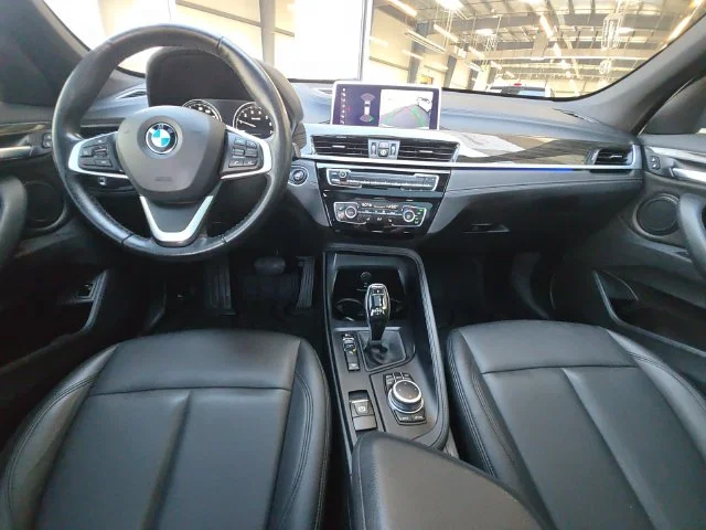 Used 2021 Alpine White BMW xDrive28i image 21