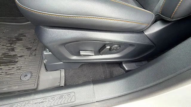 New 2026 Star White Metallic Tri-Coat Ford Tremor® image 21