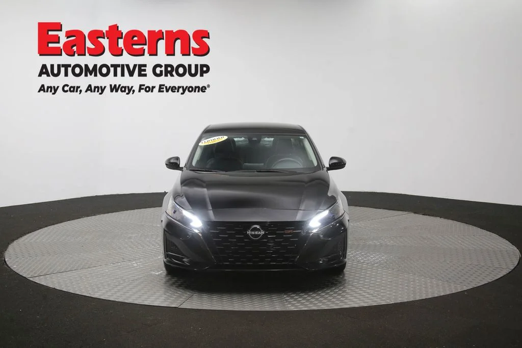 Used 2024 Black Nissan 2.5 SR image 52