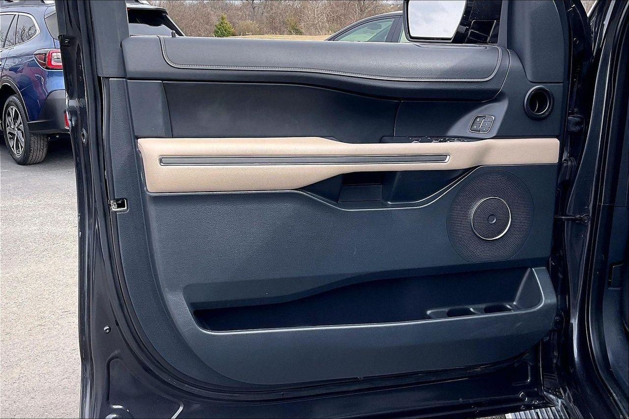 2022 Ford Expedition XLT - Photo 22