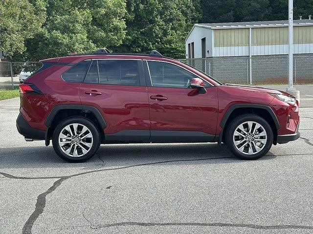 Used 2025 Red Toyota XLE Premium image 9