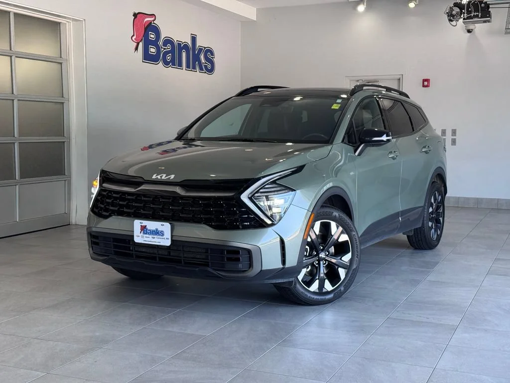 Certified Used 2024 Green Kia X-Line image 2