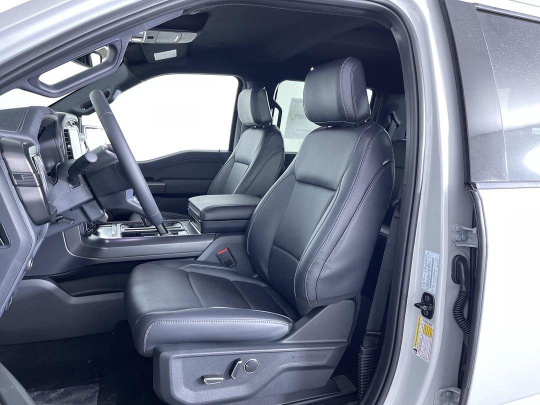 New 2026 Avalanche Ford Lariat image 15