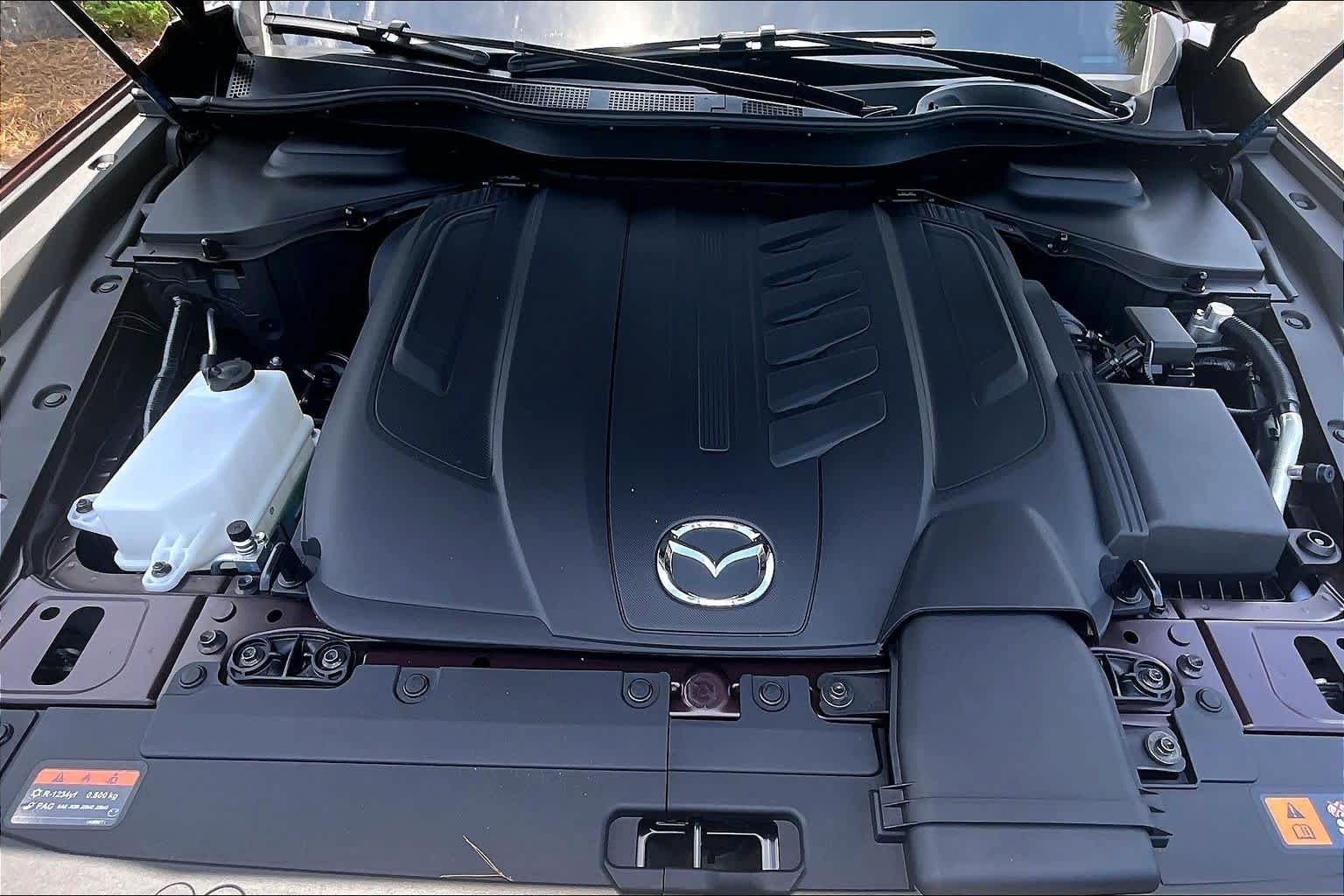 Used 2025 Artisan Red Premium Mazda Premium Plus Package image 31