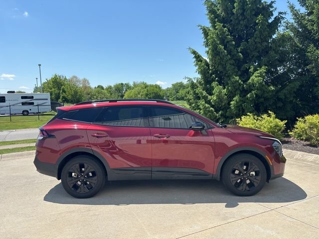 Used 2025 Red Kia X-Line image 5