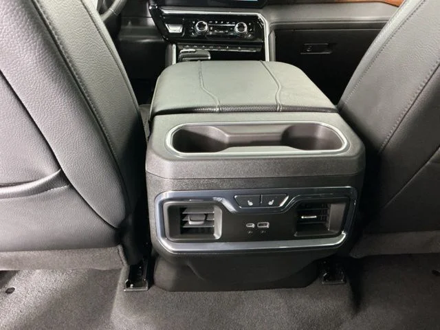 Used 2025 Black GMC Denali image 29
