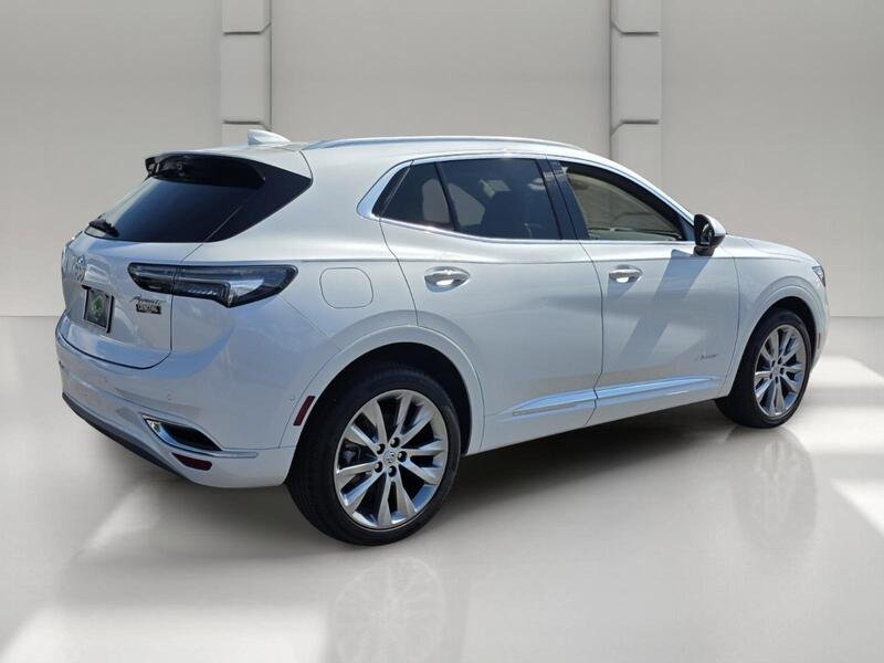 Used 2023 White Frost BUICK AWD 4DR AVENIR image 5