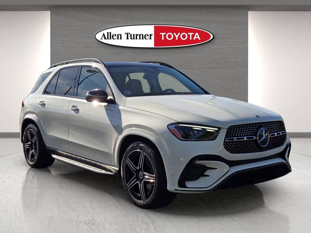 Used 2026 White Mercedes-Benz GLE 450 image 4