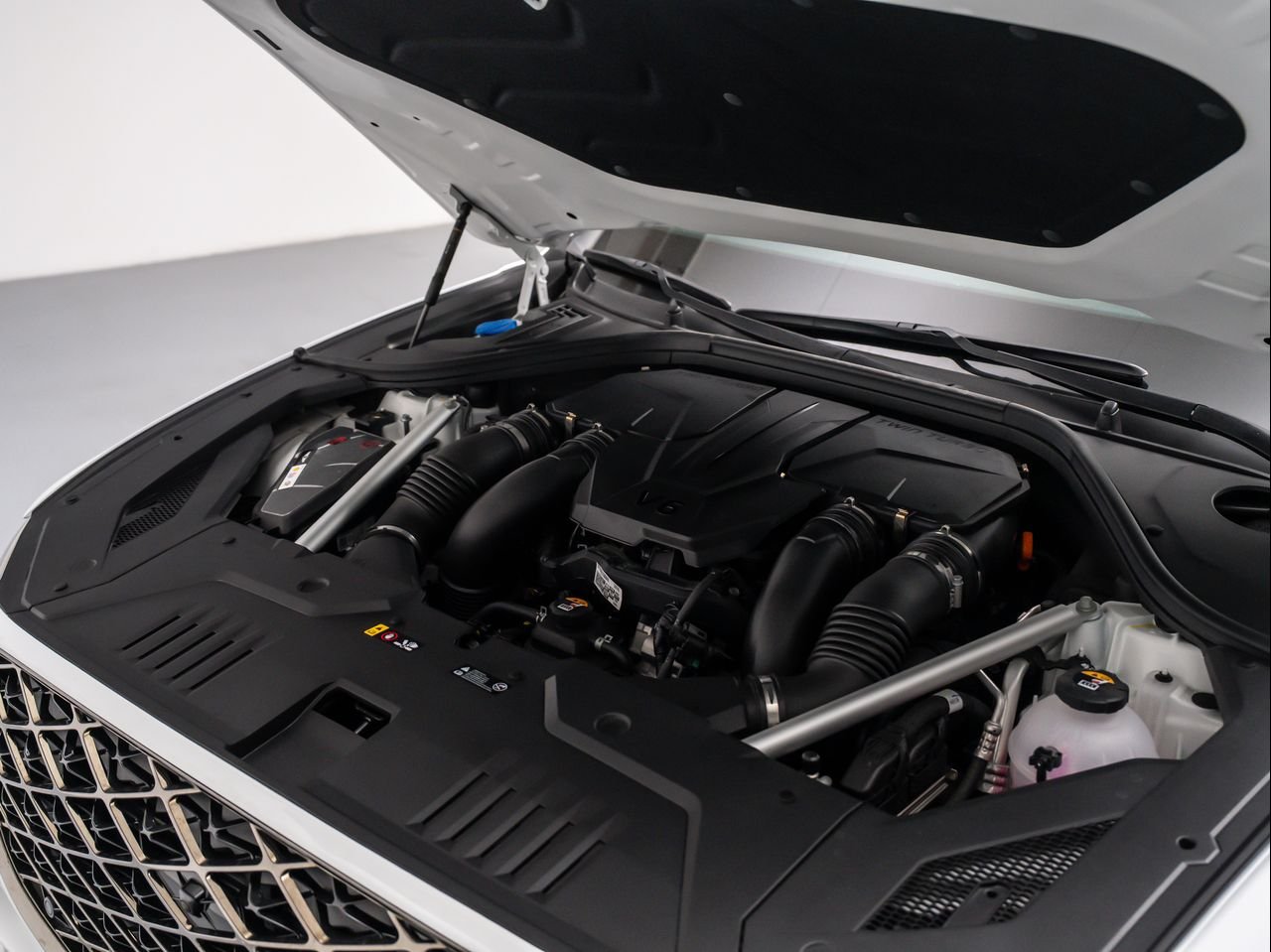 2026 GENESIS GV70 Sport Advanced - Photo 11