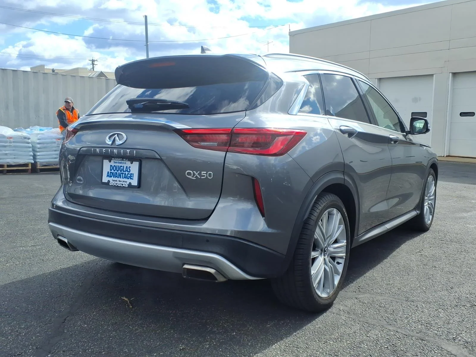 Certified Used 2020 Gray INFINITI Sensory image 6