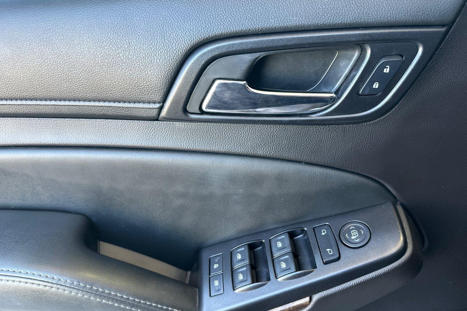 Used 2016 Silver Ice Metallic Chevrolet LS image 11