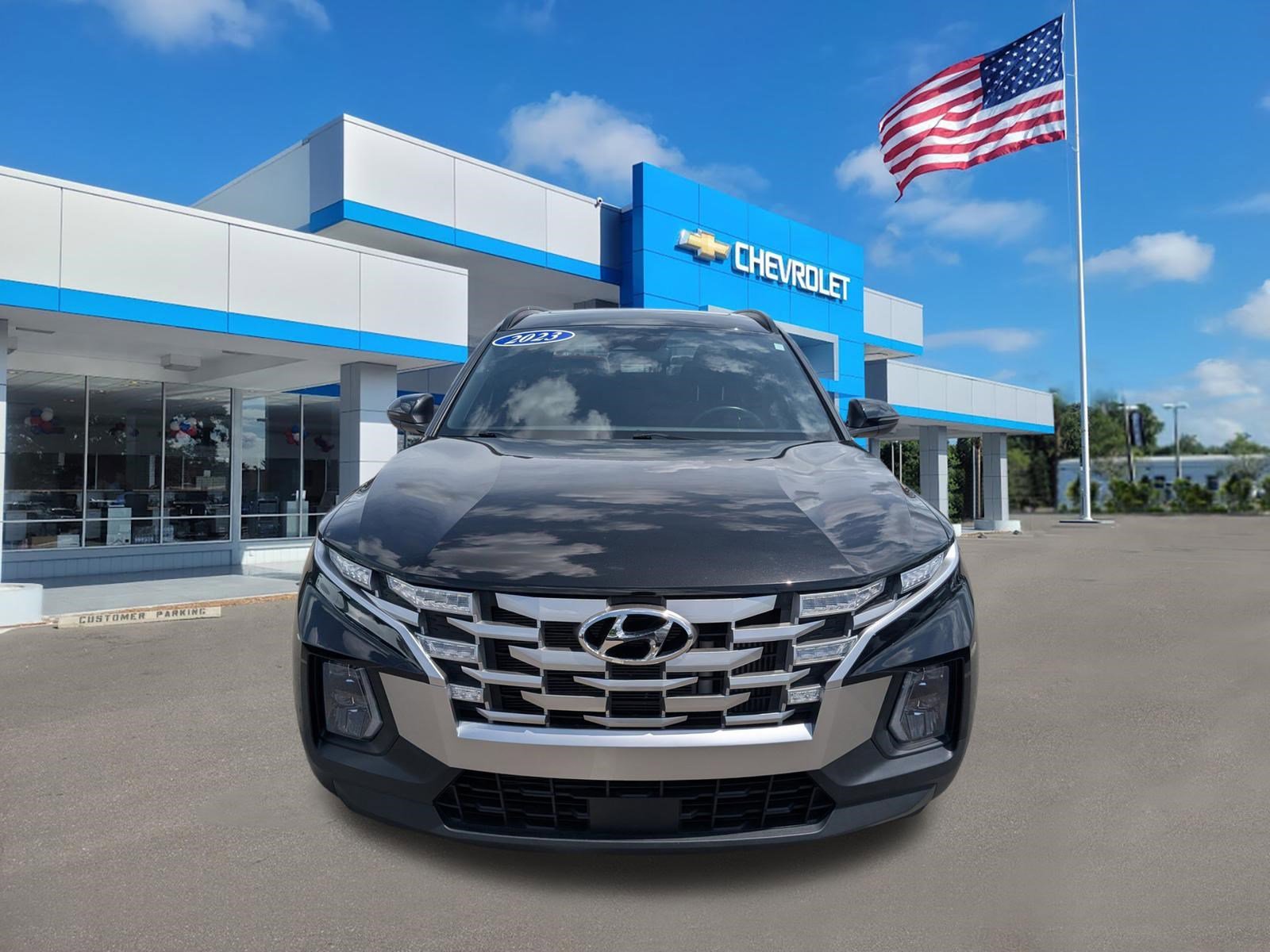 Used 2023  Hyundai SEL Premium image 2