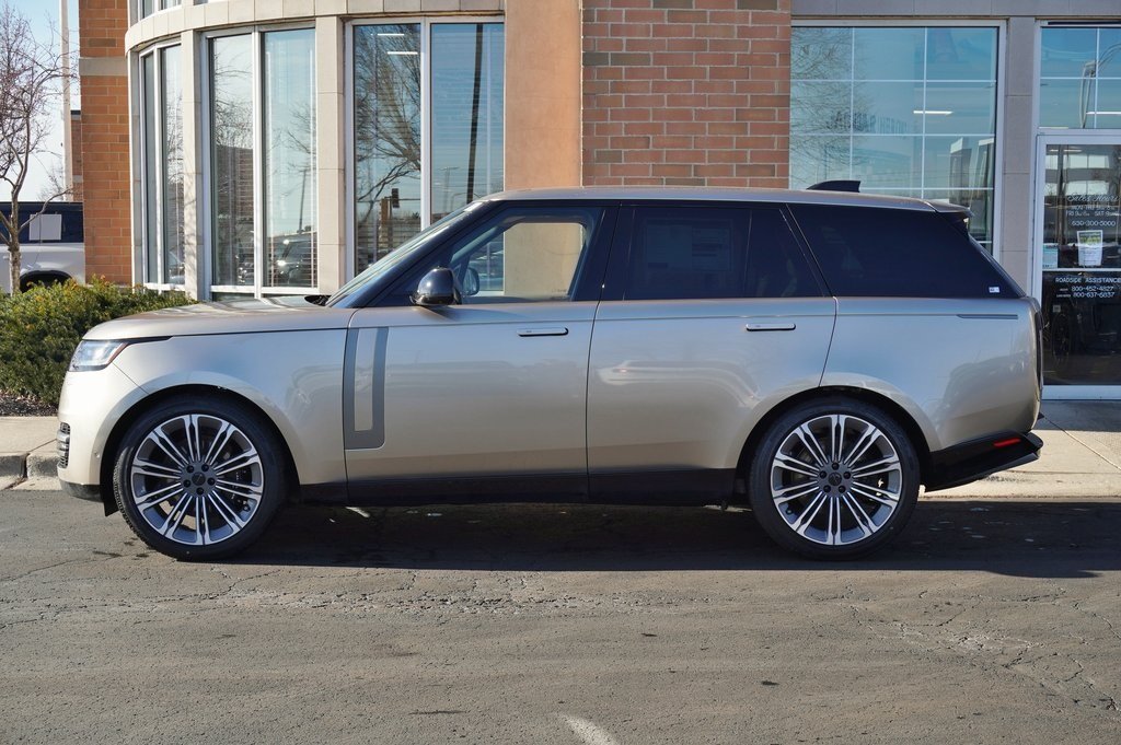 2026 LAND ROVER RANGE ROVER - Image 1
