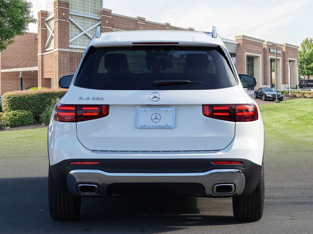 Used 2026 Polar White Mercedes-Benz GLB 250 image 5