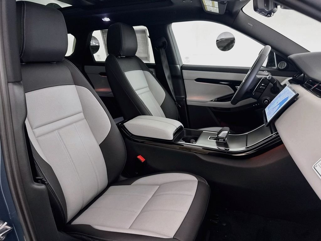 New 2026 Tribeca Blue Land Rover Hoxton Edition image 29