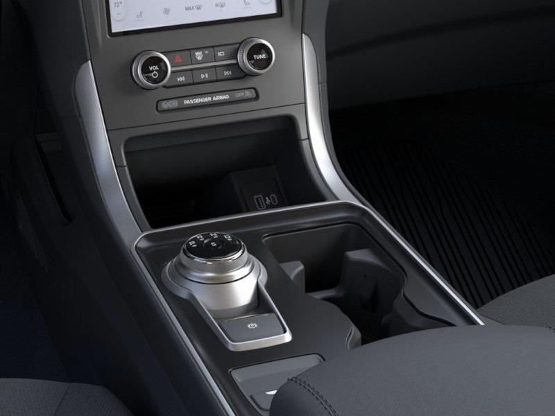 New 2024 Agate Black Metallic Ford SE image 15