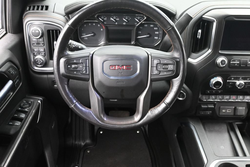 Used 2021 White GMC AT4 image 12