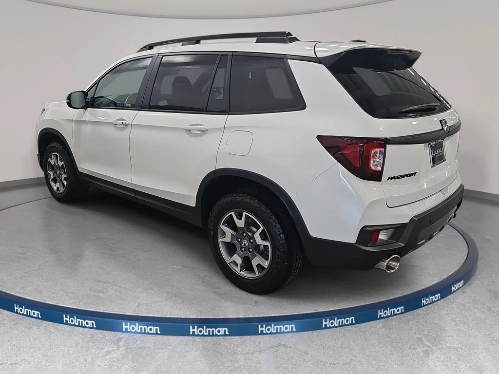 Used 2023  Honda TrailSport image 9