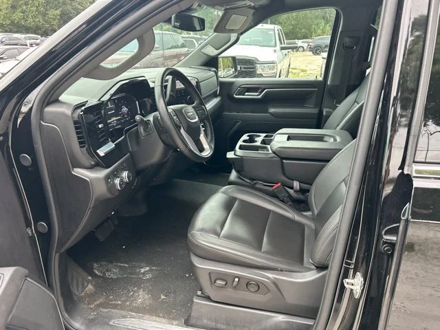 Used 2025 Onyx Black GMC SLT image 5