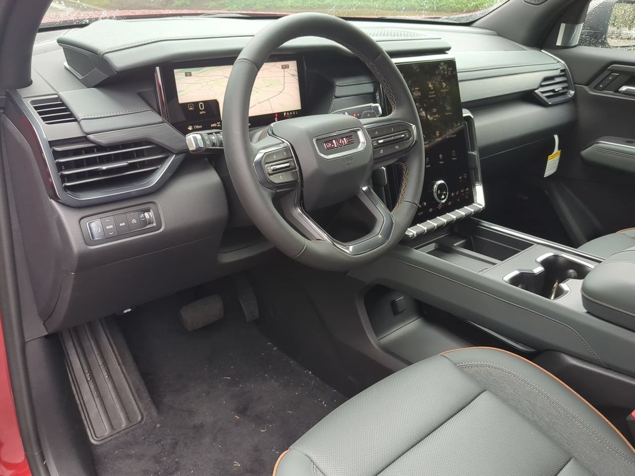 2026 GMC Acadia AT4 - Photo 10