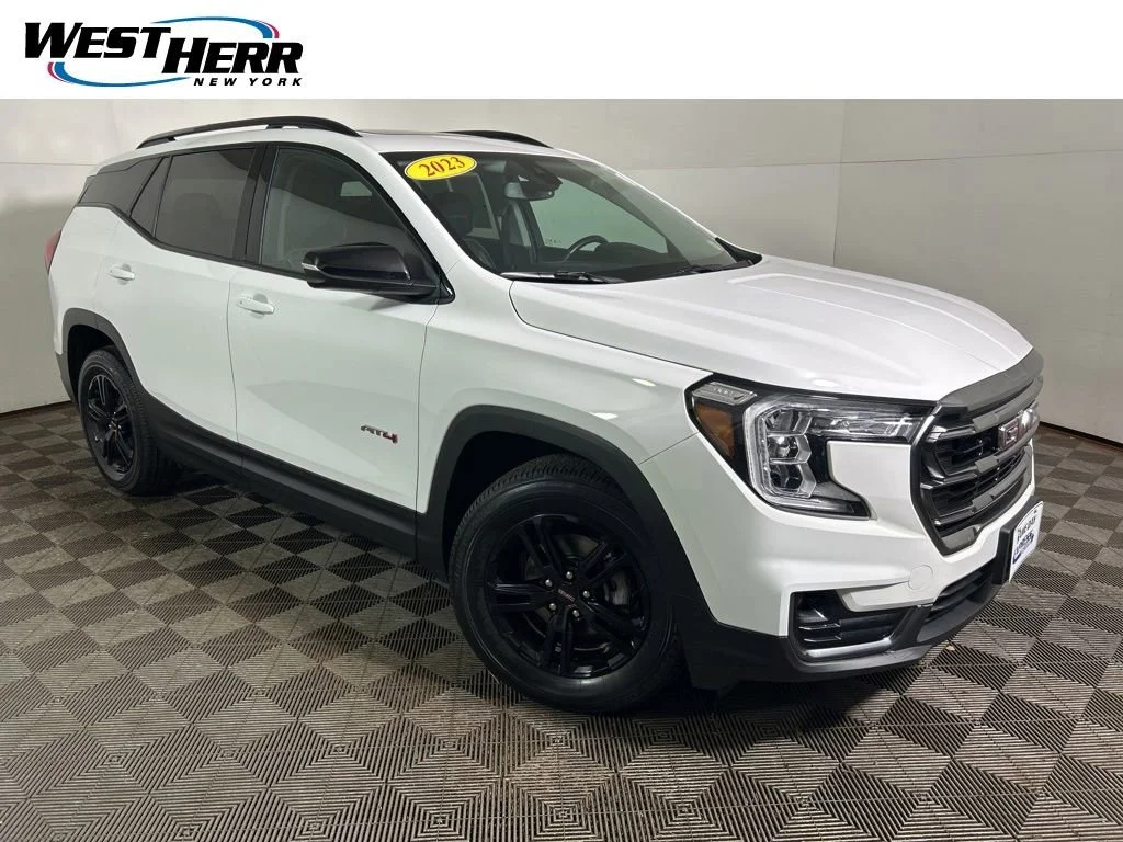 2023 GMC Terrain AT4 AWD's photo