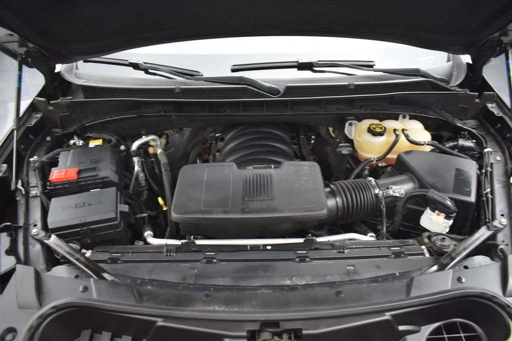 Used 2022 Galactic Gray Metallic Cadillac Sport image 8