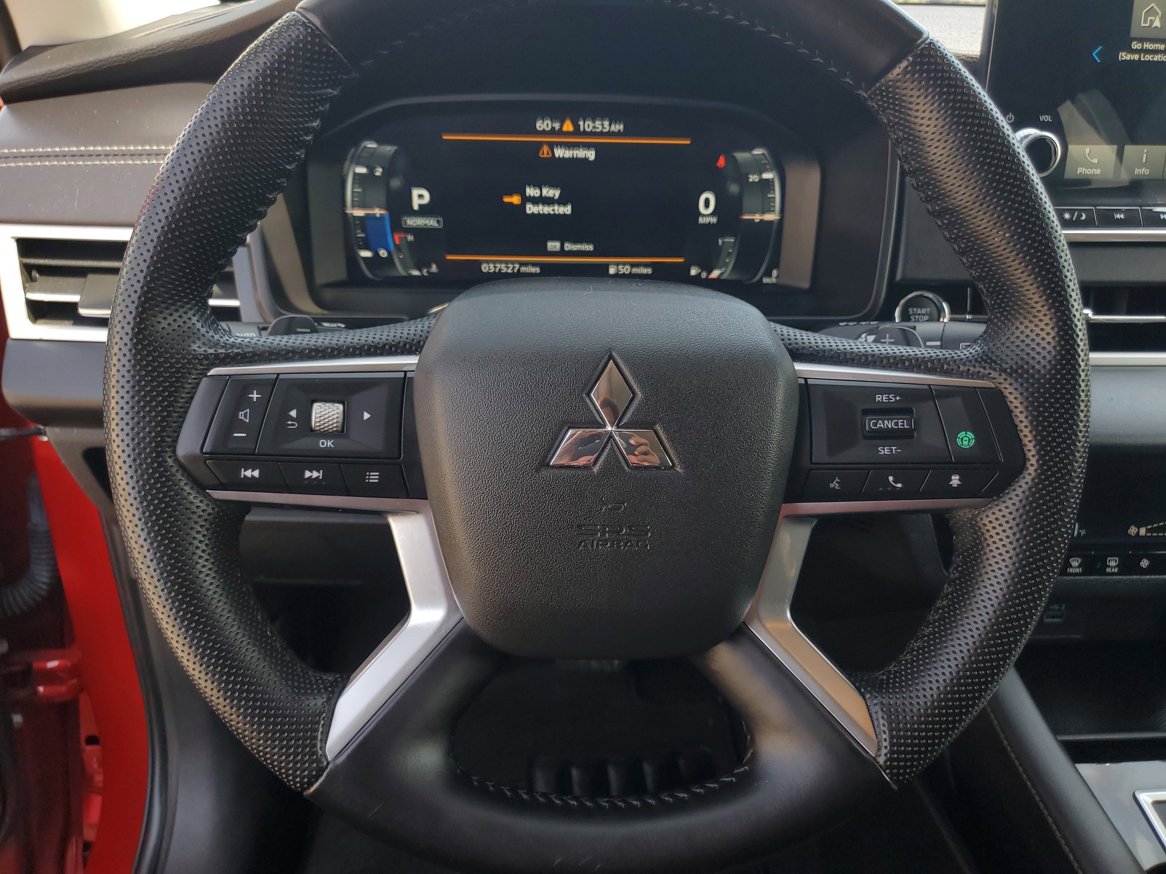 Used 2023 Red Mitsubishi SE image 18