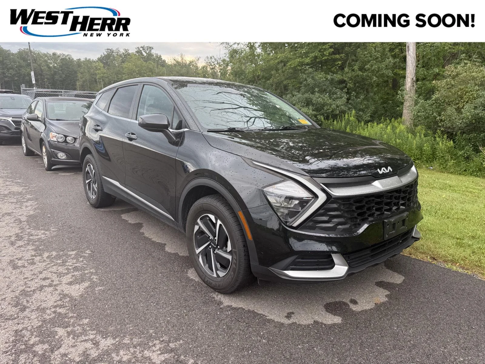 Used 2023 Fusion Black Kia LX image 1
