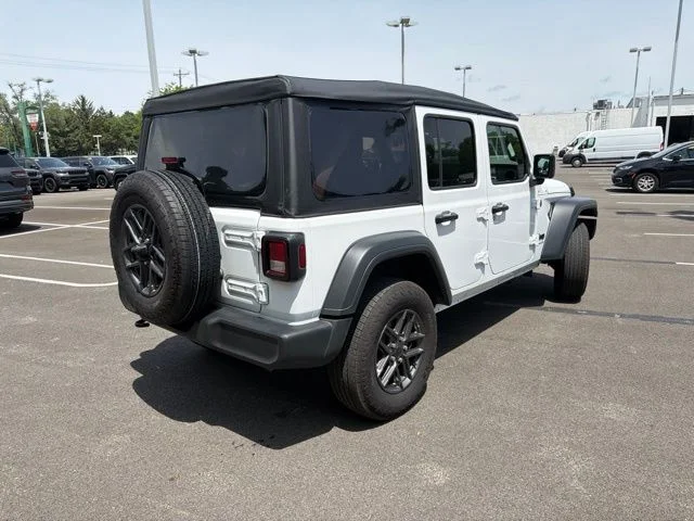 Used 2025 White Jeep Sport S image 4