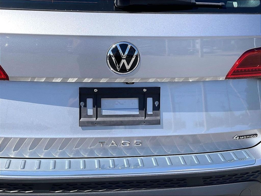 Used 2023 Silver Volkswagen 1.5T S image 28