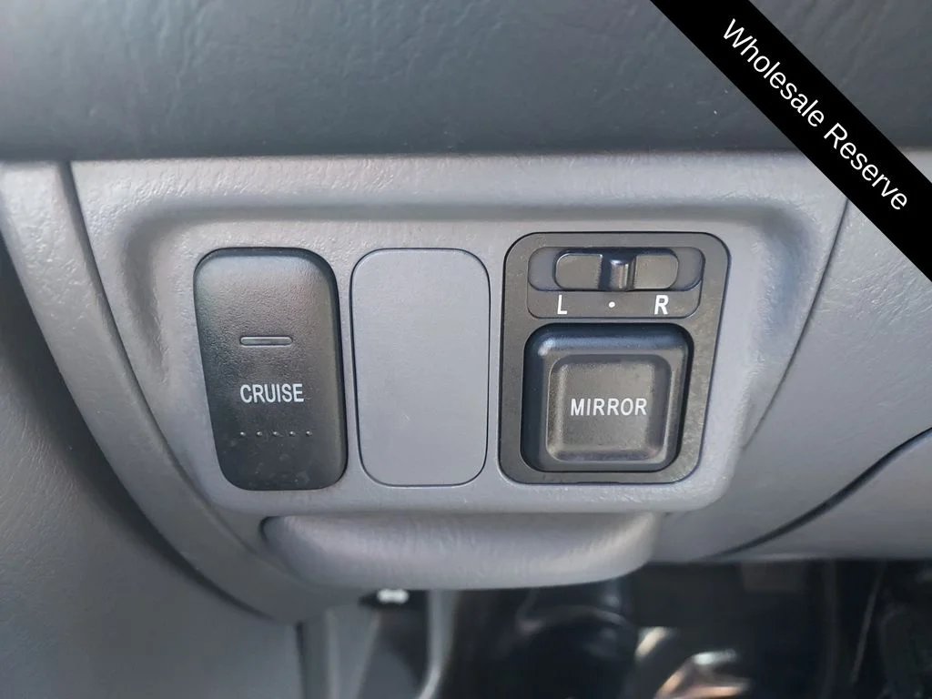 Used 2004 Black Honda LX image 9