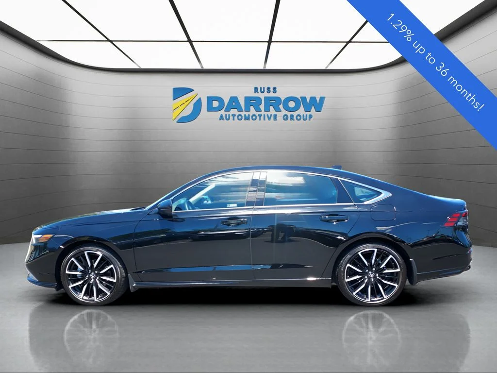 Used 2024 Black Honda Touring image 2