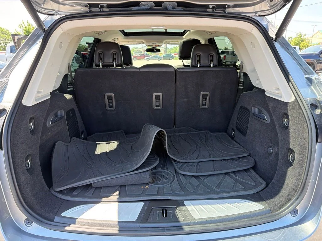 Used 2019 Gray Buick Essence image 25