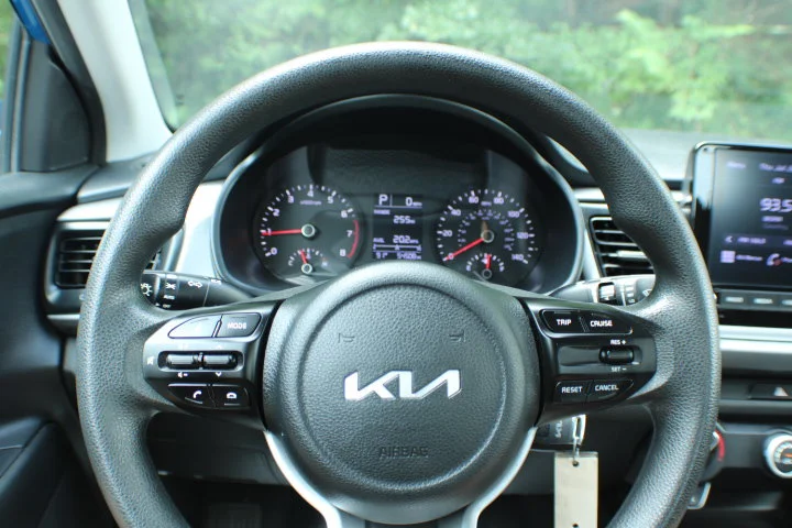 Used 2022 Sporty Blue Kia S image 8