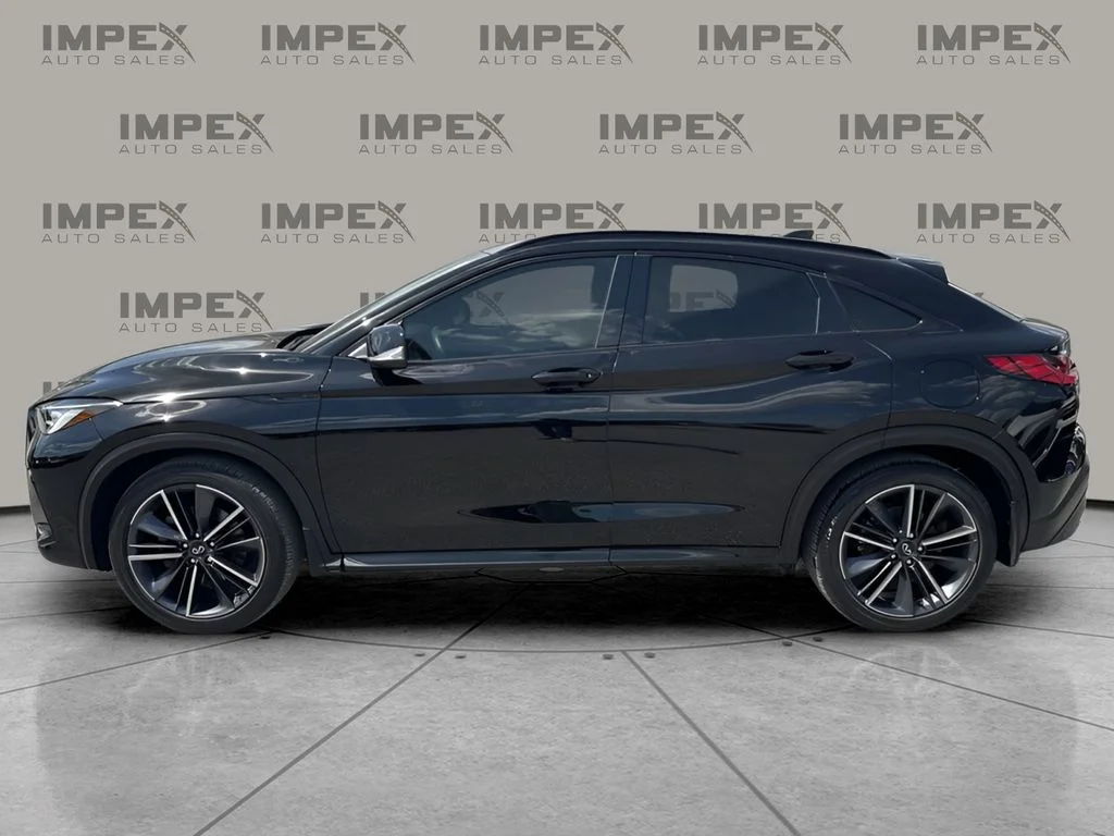 Used 2023 Black INFINITI LUXE image 2