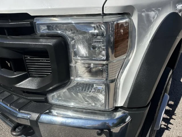 Used 2021 White Ford XL image 11
