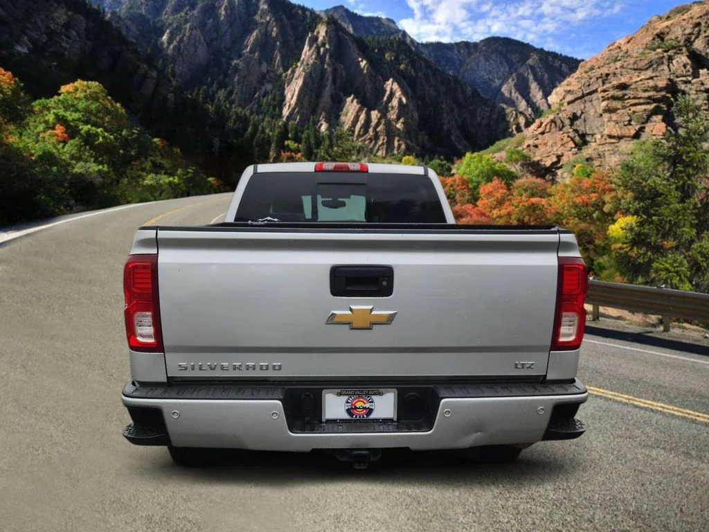 Used 2018 Silver Chevrolet LTZ image 4
