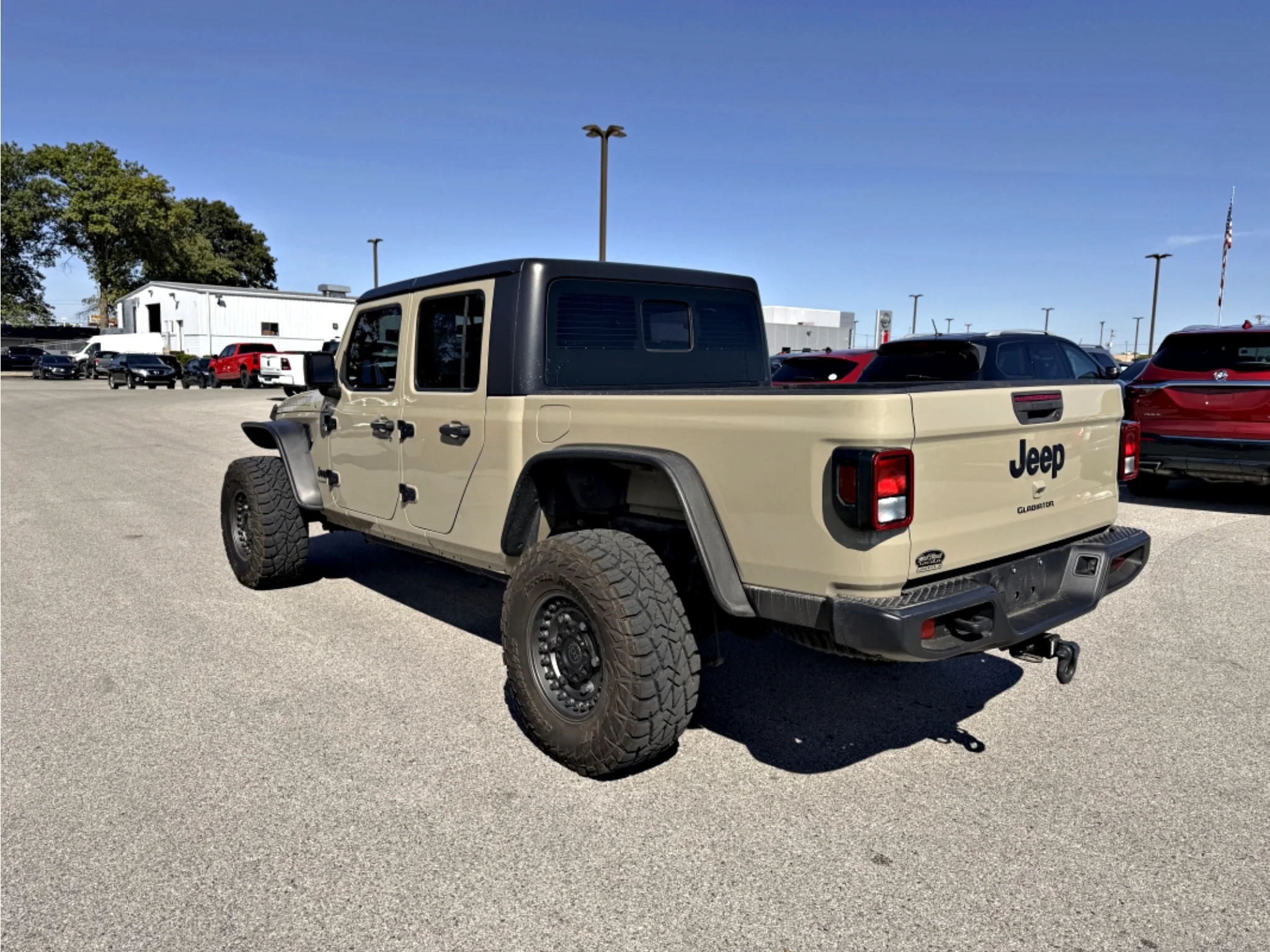 Used 2020 Gobi Clearcoat Jeep Sport image 8