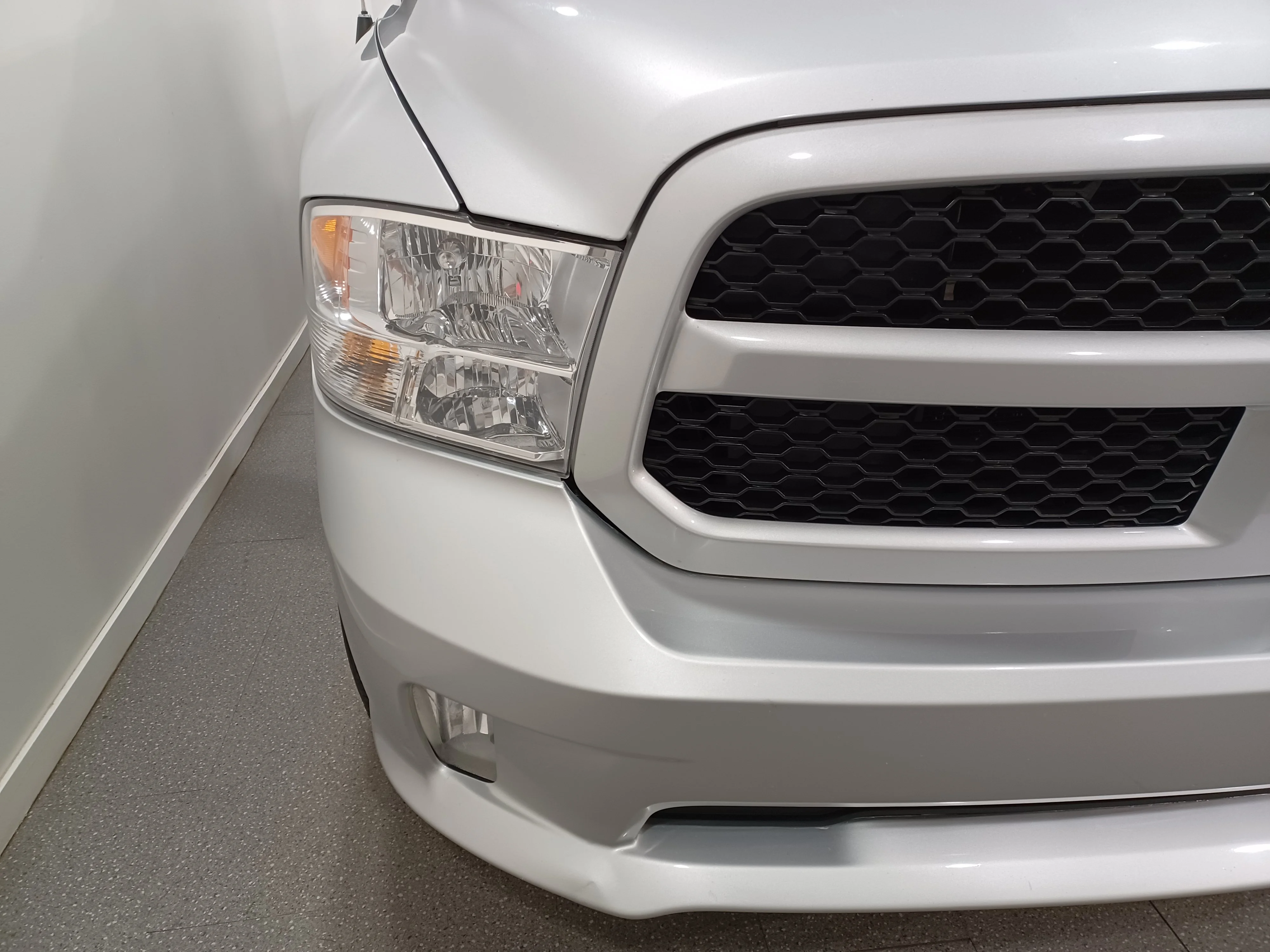 Used 2017 Bright Silver Metallic Ram Express 4x4*Bright Silver Metallic | 5.7L HEMI | 6 Pass | Remote Start | Htd Mirrors | Tow Pkg image 4