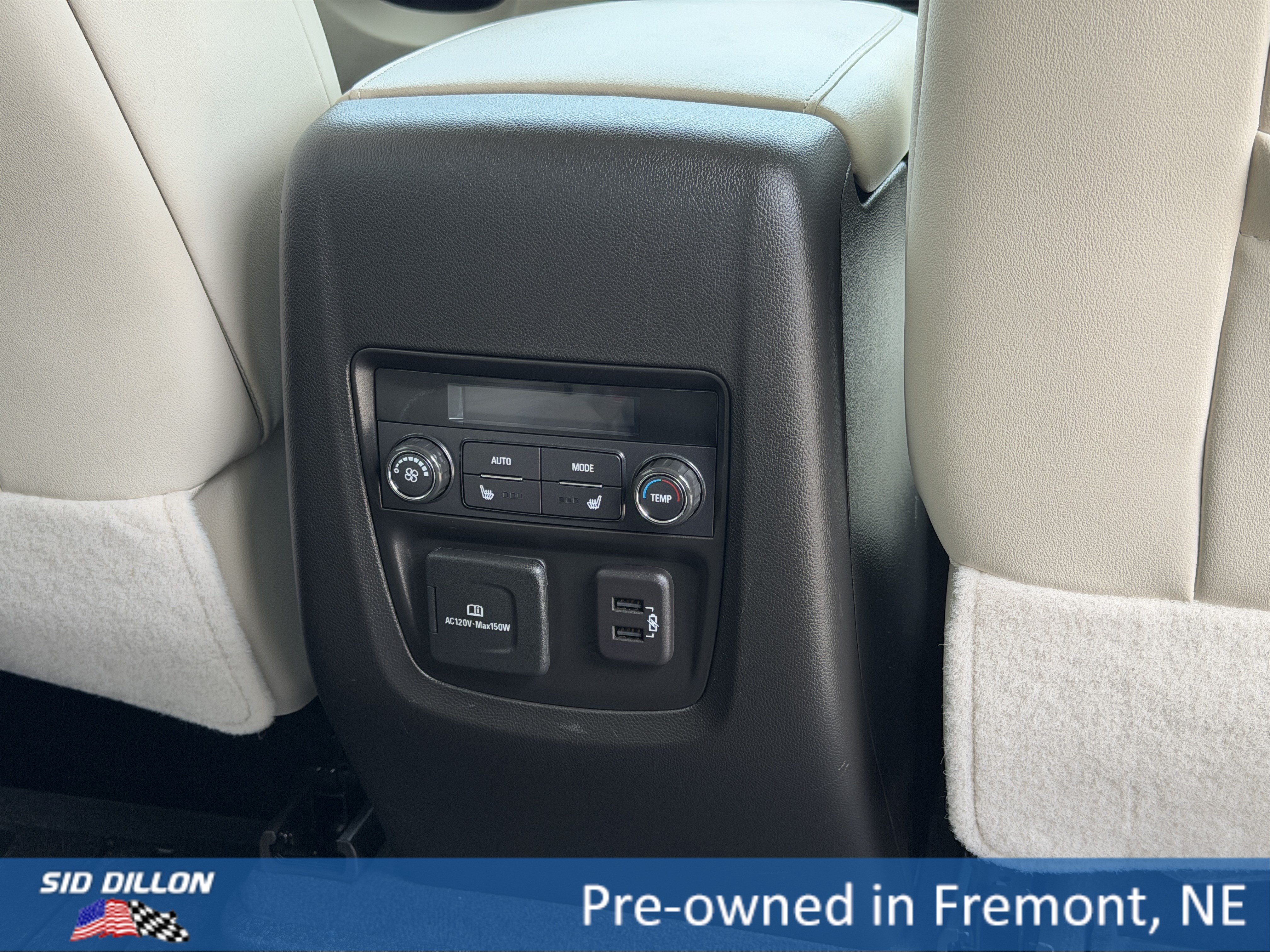 Used 2023 Emperor Blue Metallic Buick Avenir image 20