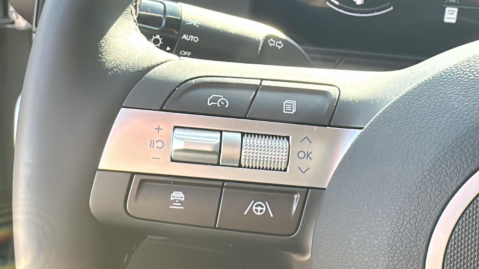 Used 2026 Cyber Gray Metallic Hyundai SEL Sport image 15